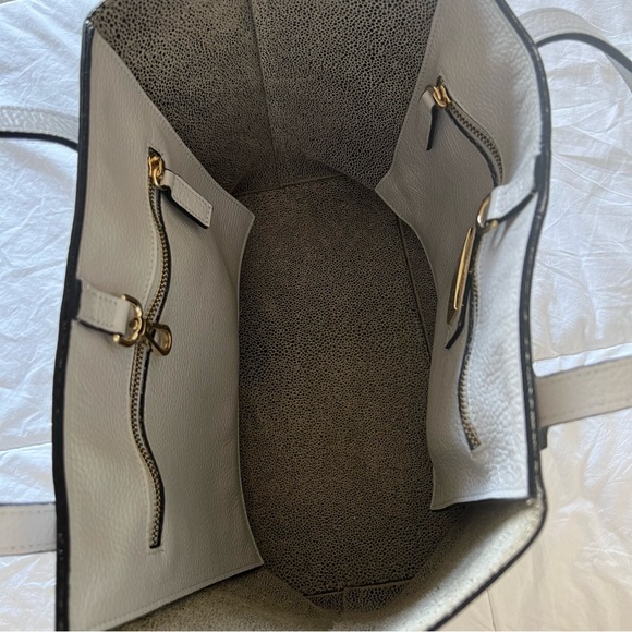 VALENTINO by Mario Valentino Tote - Picture 7 of 8